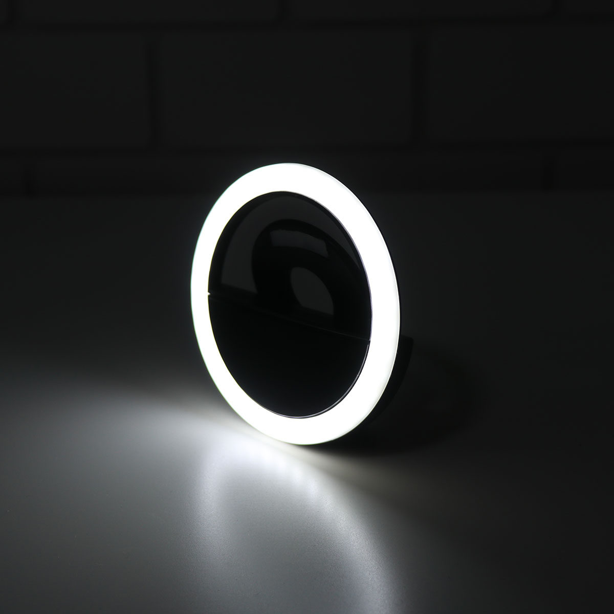 Outdoor Lighting For Photography - Compact LED Selfie Ring Light 3